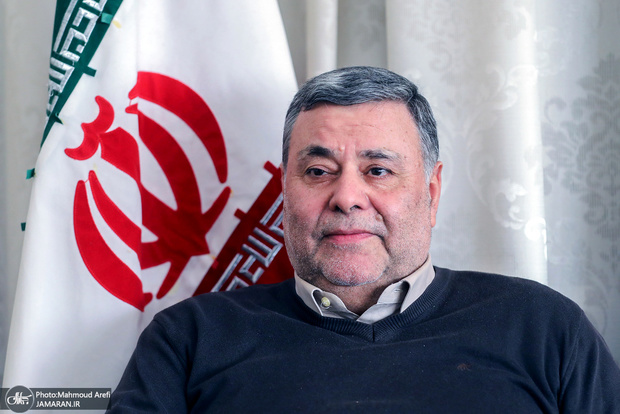 محمد صدر: ایران نمی‌خواهد از میز مذاکره فرار کند/ دولت به این نتیجه می رسد که باید  قضیه FATF را حل کند