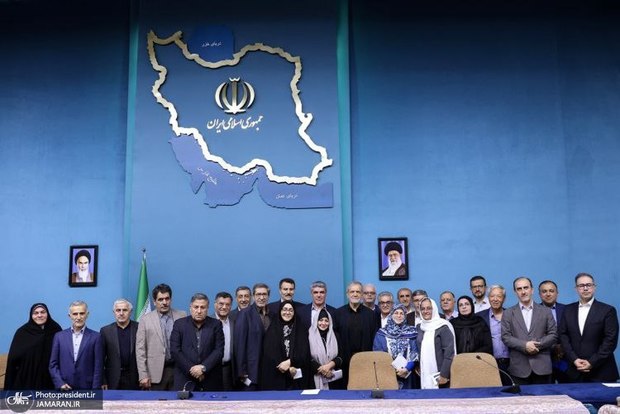 اعضای جبهه اصلاحات با پزشکیان دیدار کردند + گزارش تصویری