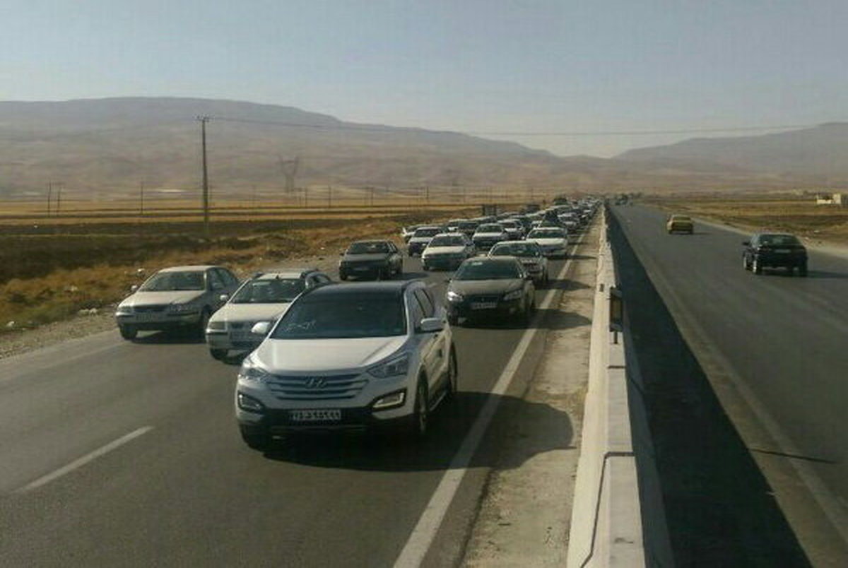 ترافیک نیمه سنگین در مسیر قزوین-تهران