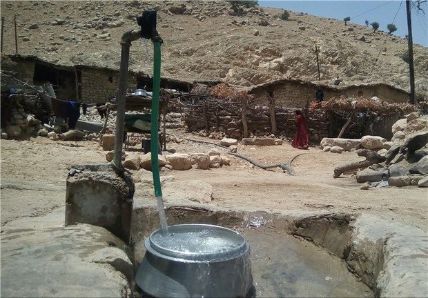 اهالی ۶ روستای مهاباد با مشکل آب شرب مواجه هستند