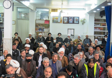  مراسم عزاداری شهادت حضرت زهرا (س) در دفتر آیت الله العظمی صانعی (ره) 