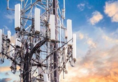 راه اندازی نسل چهارم تلفن همراه در روستاهای تفت و اشکذر