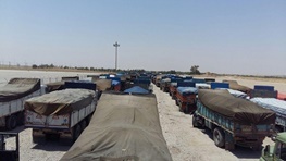 400 کامیون هندوانه در مرز مهران معطل اند  وزارت کشاورزی عراق اجازه ترحیص نمی دهد