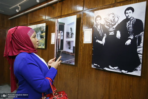 بازدید مشاور رسانه ای رئیس جمهور کشور کنگواز بیت امام خمینی (س) در چماران