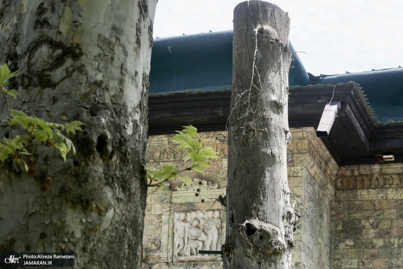 خسارات برجاى مانده از جنگ رمضان در كاخ سعد آباد