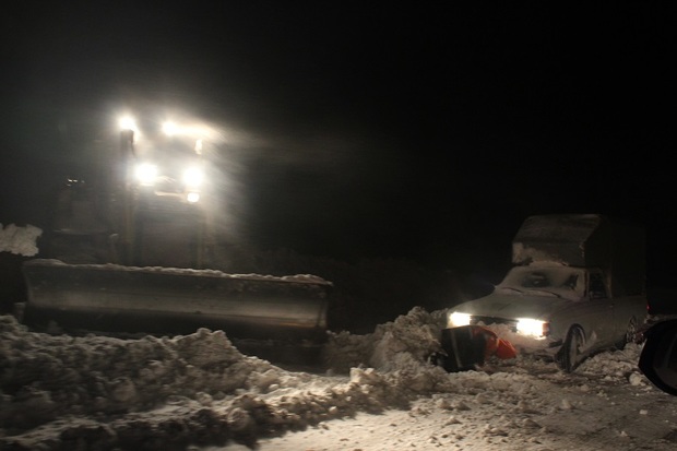 برف راه 115 روستای خلخال را بست