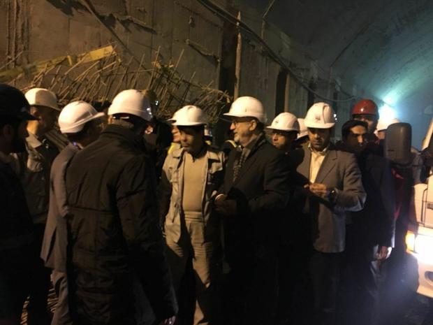 بازدید استاندار البرز از تونل خط 2 قطار شهری کرج