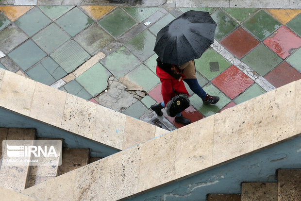بارش پراکنده و وزش باد در تهران پیش بینی می‌شود