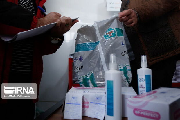 افرون بر ۲۸۰۰ بسته بهداشتی در کاشان توزیع شد