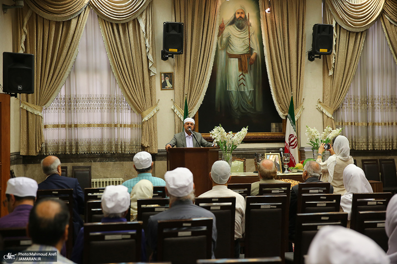 مراسم بزرگداشت امام خمینی (س) در آدریان زرتشتیان