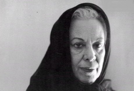 ماجرای زنی که از پختن تخم مرغ عاجز بود و در رادیو دستور آشپزی می‌داد!
