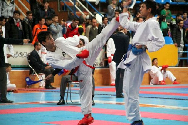 رشت قهرمان مسابقات کاراته استعدادهای برتر مردان گیلان شد