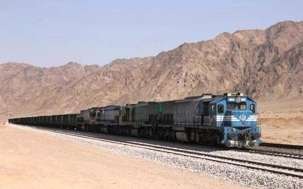 14 میلیون و 956 هزار تن محموله در راه آهن یزد بارگیری شد