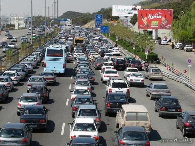 ترافیک سنگین درآزادراه تهران -کرج -قزوین