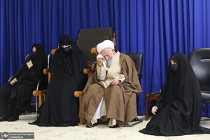 وداع سوزناک آیت الله جوادی آملی با همسر