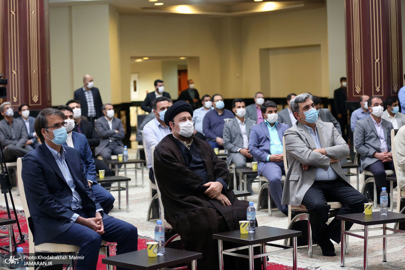 مراسم پنجاهمین سال تاسیس بهشت زهرا (س)‌ در حرم امام خمبنی