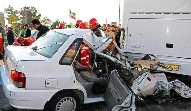تصادف پراید با اتوبوس در قزوین یک کشته به جا گذاشت