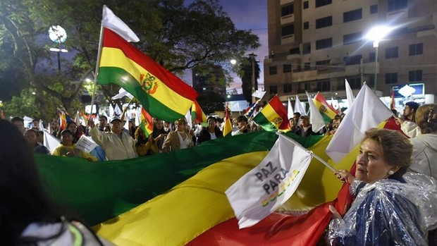 دولت موقت بولیوی با مخالفان خود مذاکره می کند