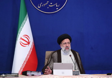 دستور رئیسی به وزرا و مسئولان برای پاسخ سریع به خبرهای مربوط به انتصاب بستگان خود