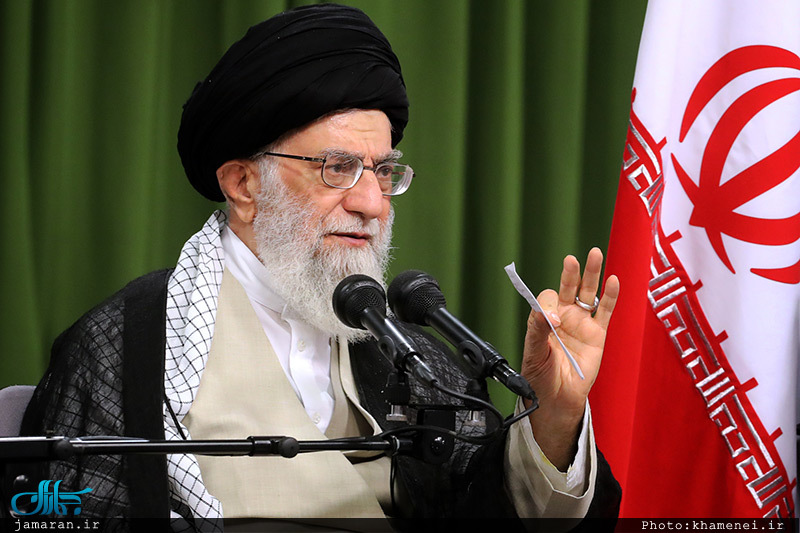 دیدار جمعی از شاعران و اهالی فرهنگ و ادب با رهبر معظم انقلاب