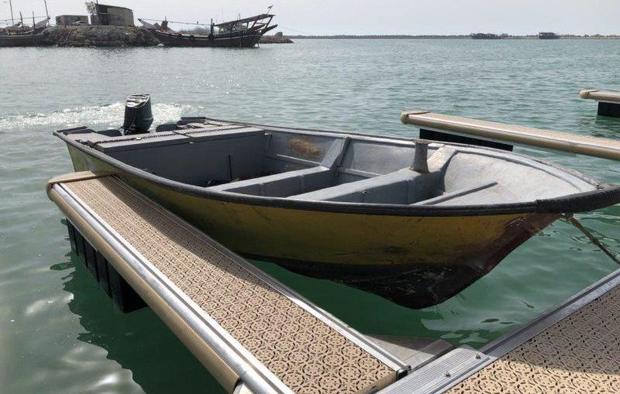 نخستین اسکله شناور ویژه قایق های تفریحی در بوشهر نصب شد