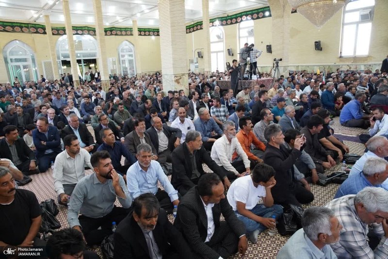 مراسم سی و هفتمین سالگرد بزرگداشت امام خمینی (س) در روستای خیارج استان قزوين