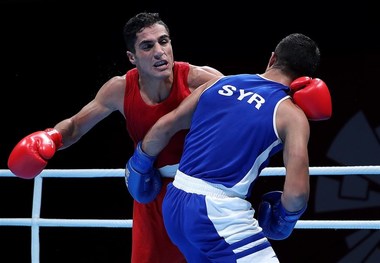  موسوی گام اول را با شکست بوکسور تایلندی محکم برداشت
