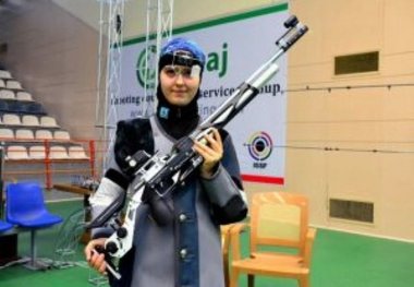 آرمینا صادقیان رکورد جوانان جهان را شکست و راهی فینال شد
