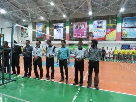 مسابقه والیبال جام رمضان شهرستان قاینات پایان یافت