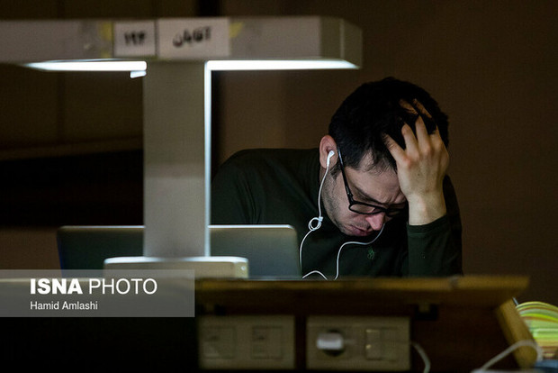 کاهش اضطراب نوجوانان با روش درمانی مبتنی بر پذیرش و تعهد