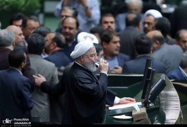 دولت دوم روحانی در خطر از حد نصاب افتادن