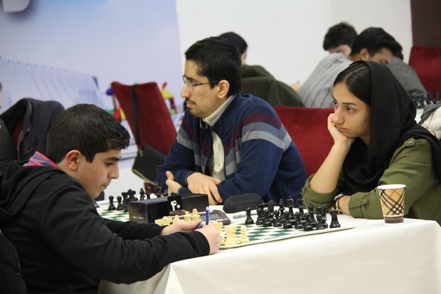 پیشتازی ایرانی ها و روس ها در در پایان دور سوم مسابقات شطرنج فجر