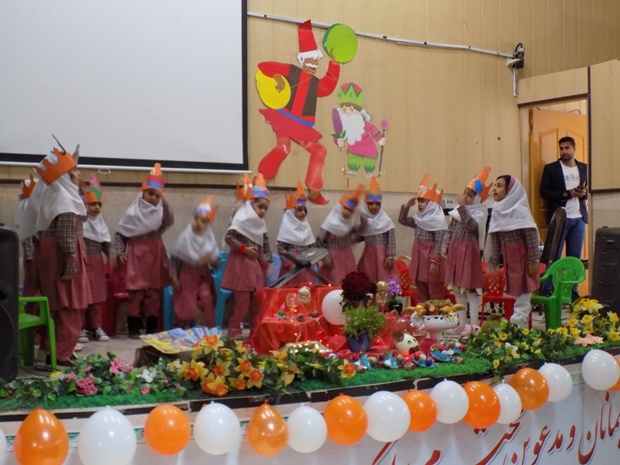 جشن نوروزی دانش آموزان در خاش برگزار شد
