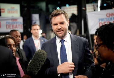 ادعای ونس: در گفت وگو با ایران پیشرفت زیادی داشتیم/ سوال بزرگ از اینجا به بعد این است که آیا ایرانی‌ها انعطاف‌پذیری کافی خواهند داشت؟/ باید مطمئن شویم آنها توانایی غنی‌سازی اورانیوم را ندارند!