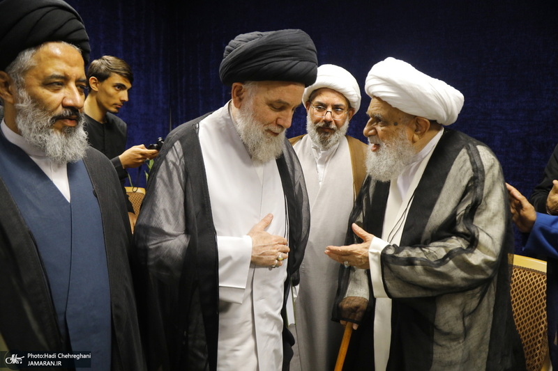 مراسم رونمایی از کتاب شرح حال خطبای نامی ایران