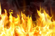 آتش سوزی در کارخانه کاله در کربلا/ ویدیو