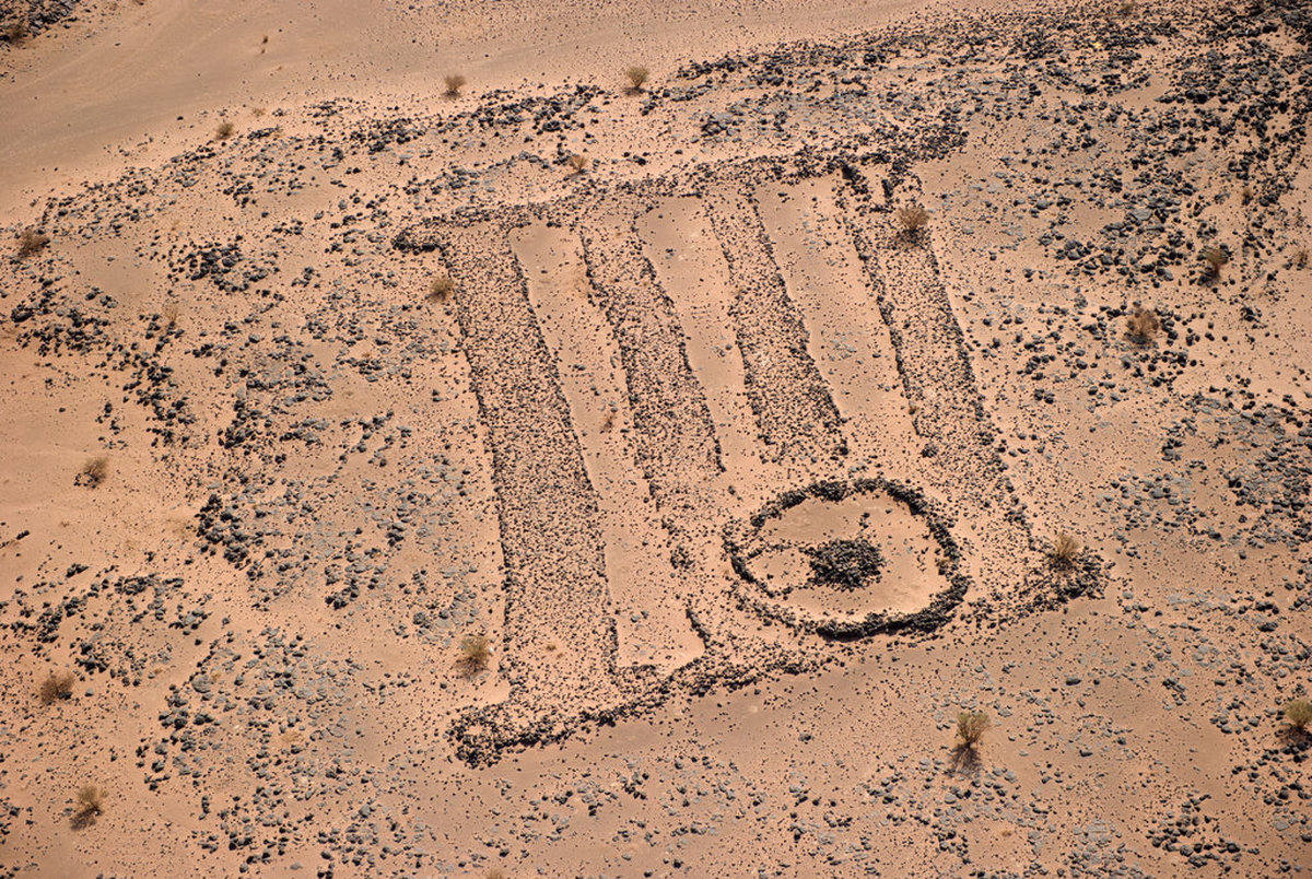 کشف چندصد سازه‌ عجیب سنگی در صحرای عربستان سعودی + تصاویر