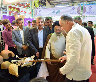 افتتاح نمایشگاه صنایع دستی فارس در شهرستان مُهر
