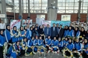 قهرمانان تیم ملی کاراته وارد تهران شدند+ تصاویر