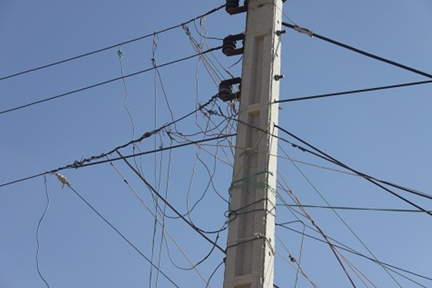 5122 انشعاب برق غیرمجاز در شهرستان سنندج وجود دارد