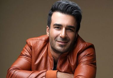 حضور یوسف تیموری در جمع امدادگران هلال احمر+ ویدیو 