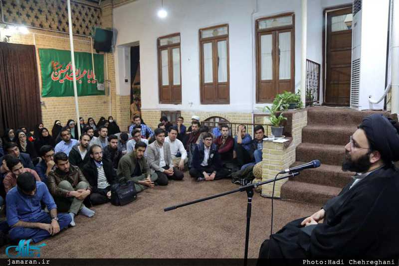دیدار اعضای انجمن اسلامی دانشجویان دانشگاه فردوسی مشهد با سید علی خمینی