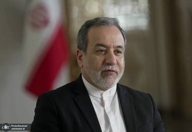 عراقچی با وزرای خارجه قطر و ترکیه و عمان گفت و گو کرد