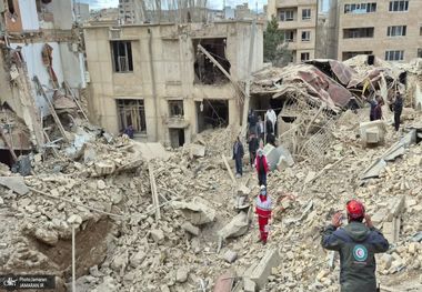 حمله دشمن به منطقه مسکونی در وائین شهریار؛ ۱۱ شهید و ۲۰ زخمی