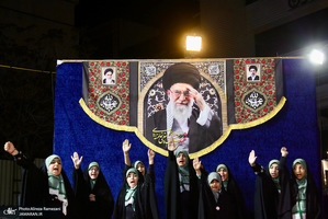 پنجاه و چهارمین شب اجتماع پر شور مردم در محله فرمانیه