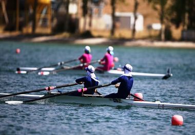 قایقرانان قزوینی و موج سواری بر روی مشکلات