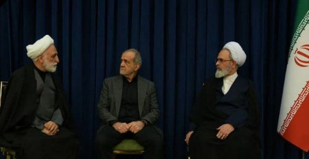 سومین جلسه شورای موقت رهبری برگزار شد + عکس