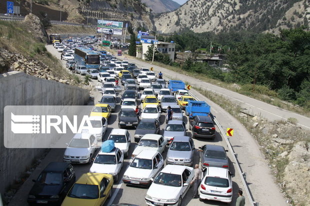 جاده‌های مازندران همچنان زیر بار ترافیک بازگشت مسافران است