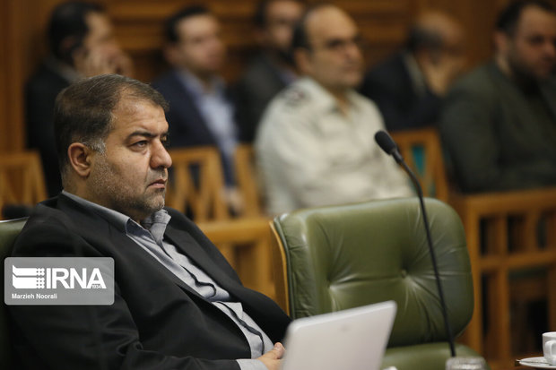 عضو شورای تهران برای بار سوم درباره ایمنی شهر به شهرداری تذکر داد