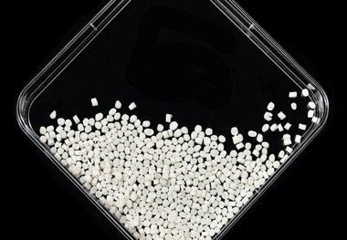 
پلاستیک از جنس زباله تولید می شود